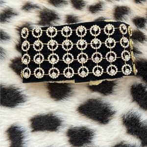 Elegant Black and Gold Crystal Choker